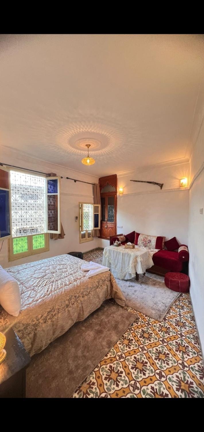 chez radia Bed and Breakfast in Fes