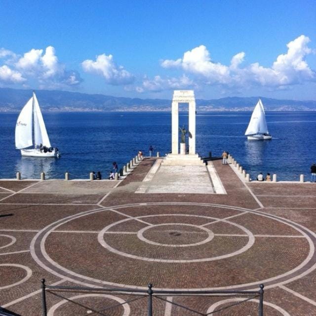Holiday House Apartment in Reggio Calabria