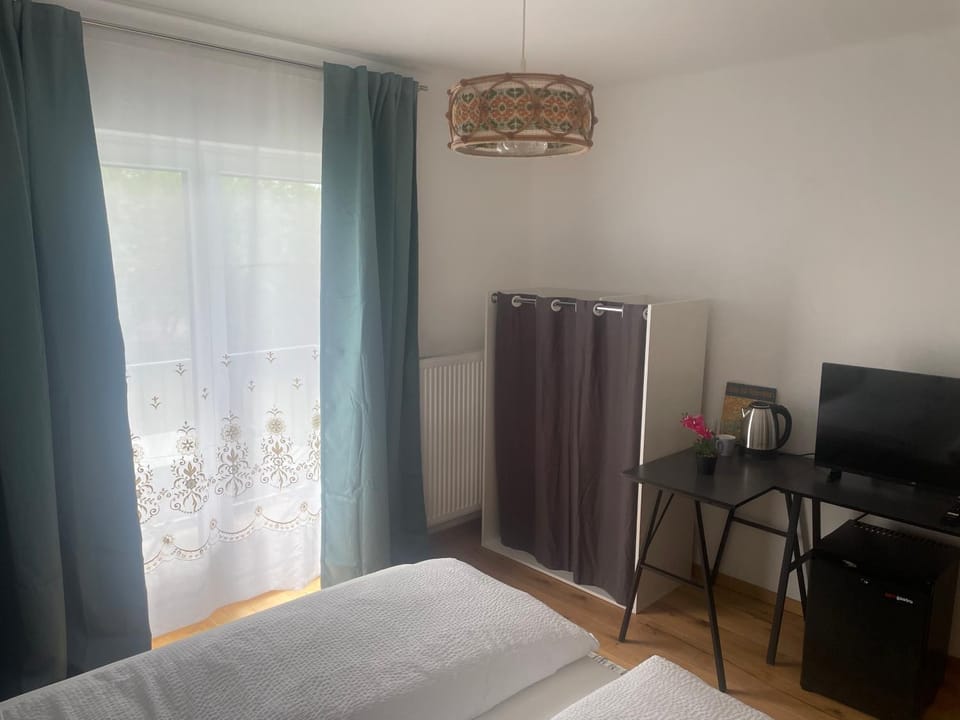 Pension Victoria Bed and Breakfast in Carinthia, Austria