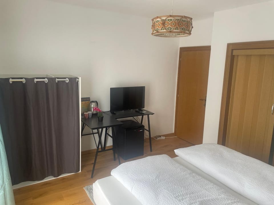 Pension Victoria Bed and Breakfast in Carinthia, Austria