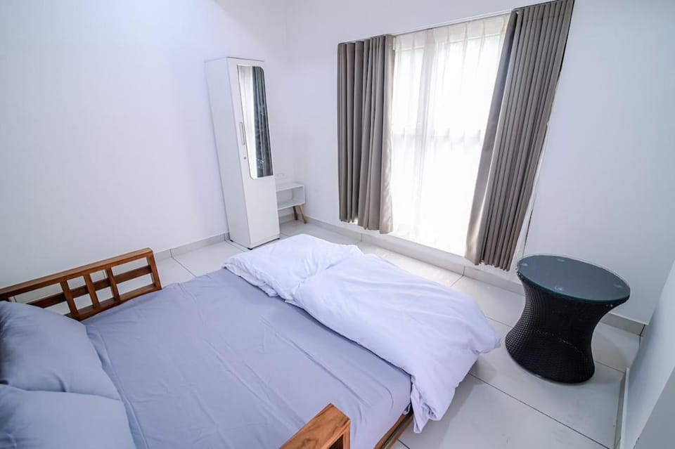Flexicubes- 3BHK AC -Smart access-near Kakkanad Apartment in Kochi