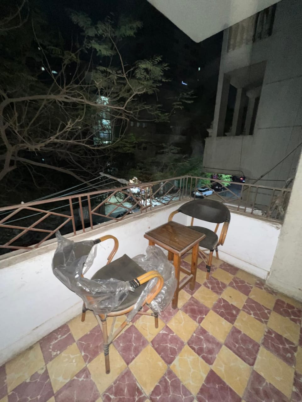 شقة في ش ايران الدقي Apartment in Egypt