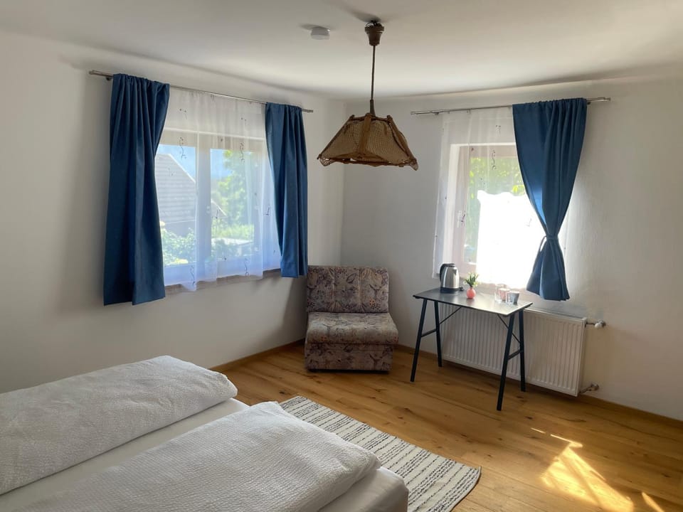 Pension Victoria Bed and Breakfast in Carinthia, Austria