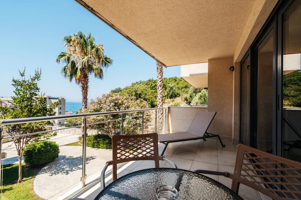 View (from property/room), Balcony/Terrace