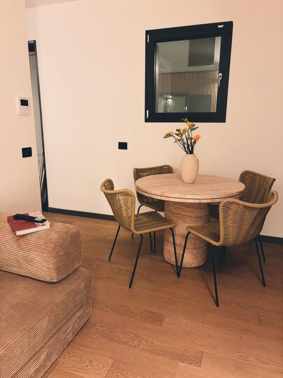 New stylish 80sqm apartment near Parco Sempione Apartment in Milan