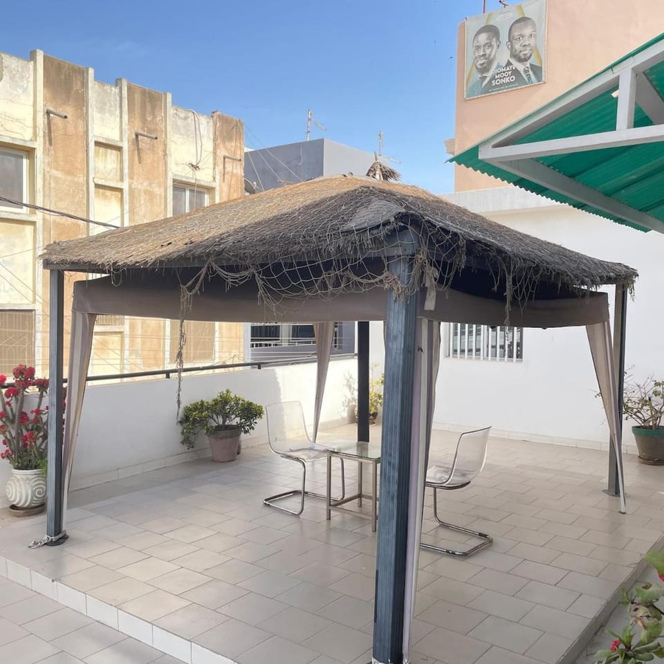 Enjoy a modern, comfortable home Villa in Dakar