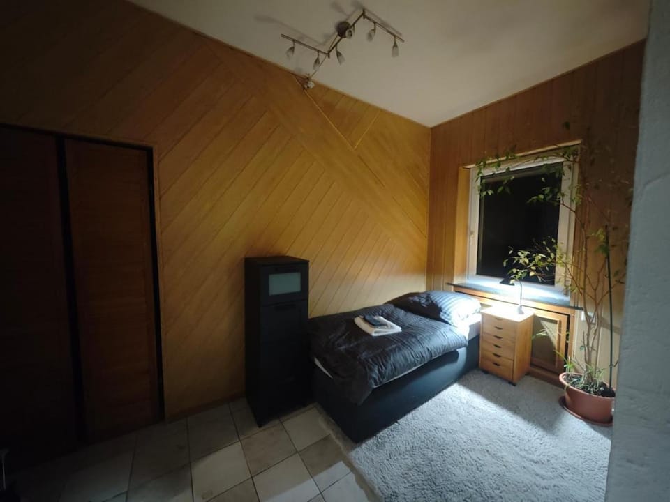 Helle 3-Zimmer - Wohnung für bis zu 7 Gäste Apartment in Krefeld