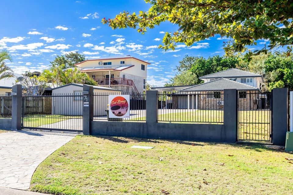 SeaBreeze On Todd House in Yeppoon