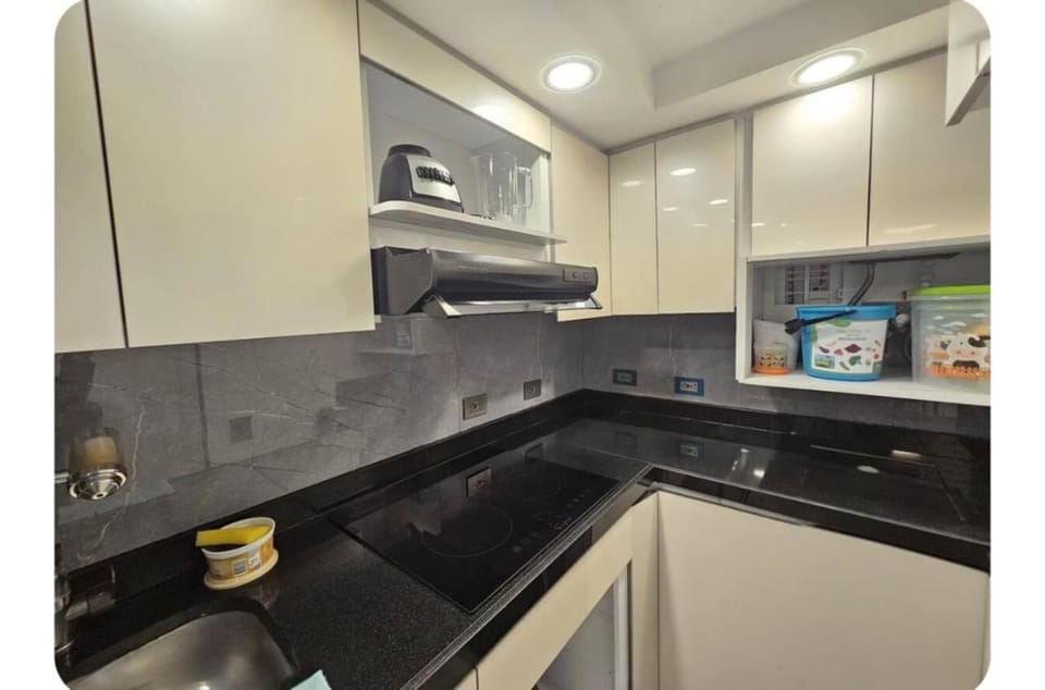 Apartamento moderno tipo Loft Estilo urbano GYM- CTIC 170 Sabana Norte Apartment in Bogota