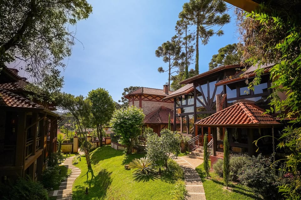 Property building, Natural landscape, Garden, Garden view