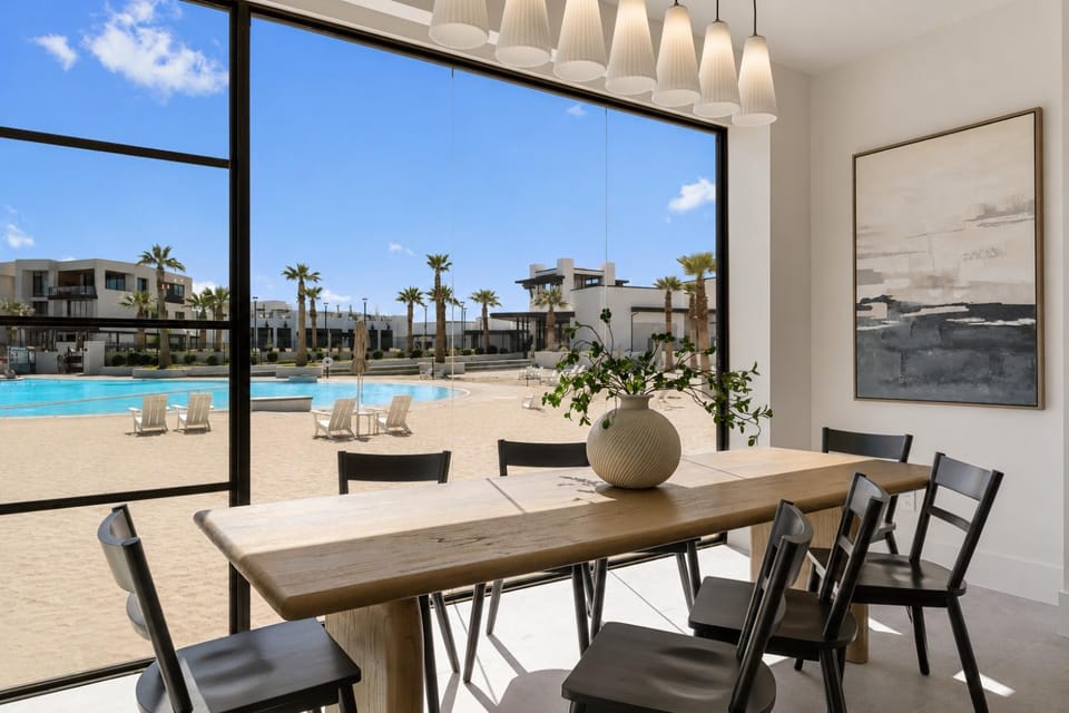 Barefoot Beach House A townhouse House in St George
