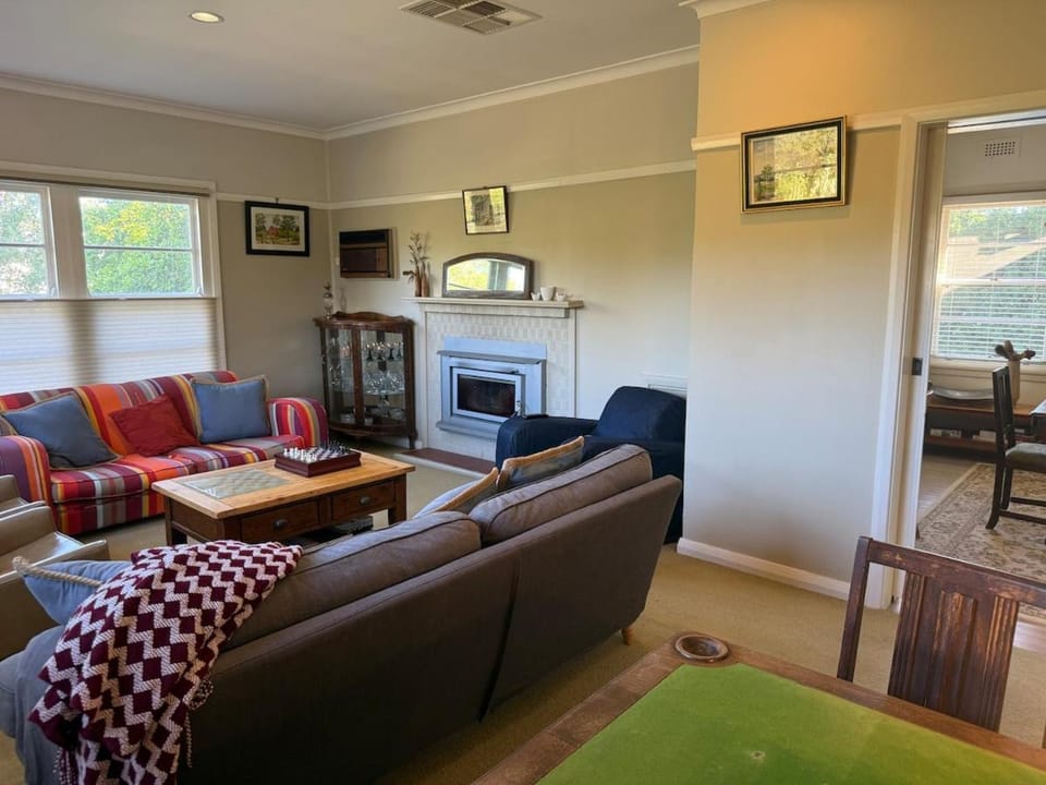 Namoi Dreaming Spacious parkview residence House in Narrabri