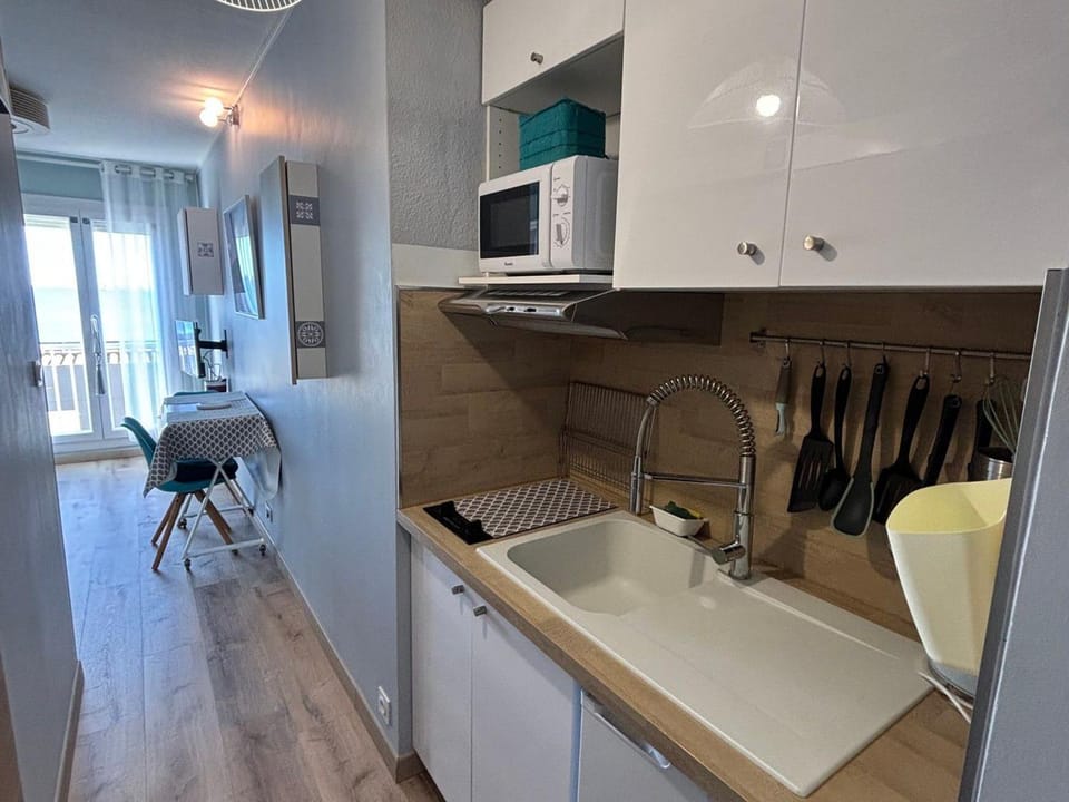 Mini-studio climatisé, vue sur l'Étang - 2 pers. - FR-1-503-194 Apartment in Balaruc-les-Bains