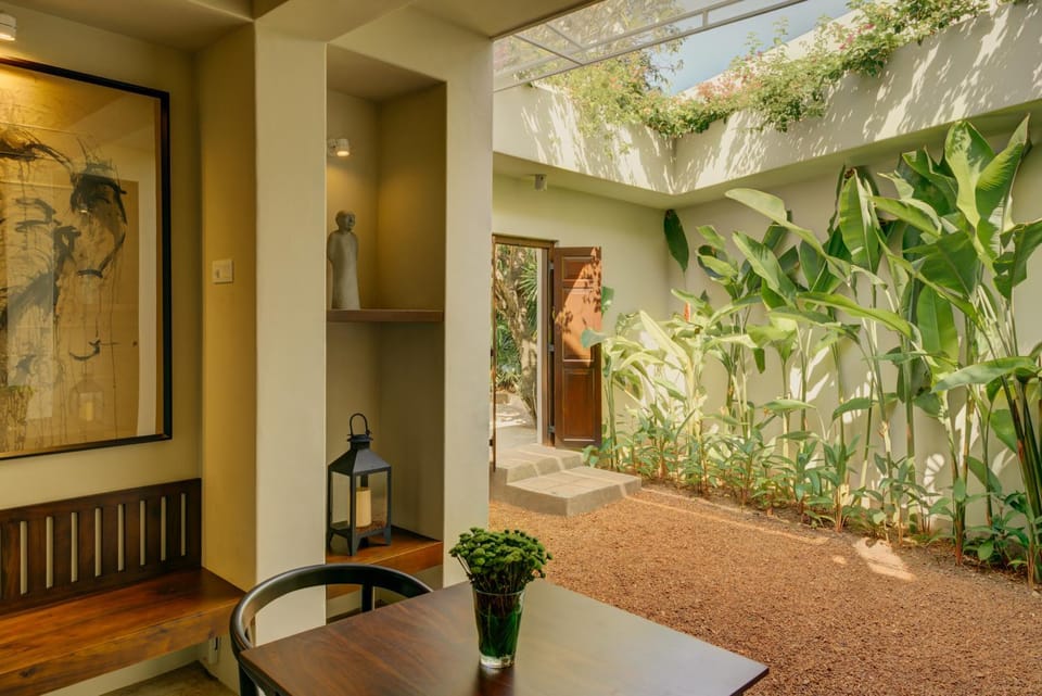 Garden, Seating area, Garden view