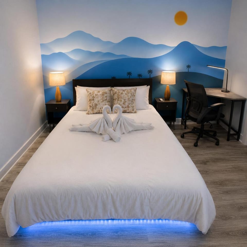 Bed, Photo of the whole room, Bedroom
