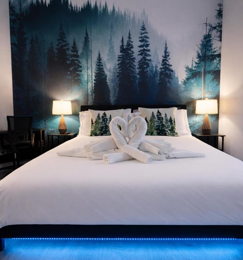 Bed, Photo of the whole room, Bedroom
