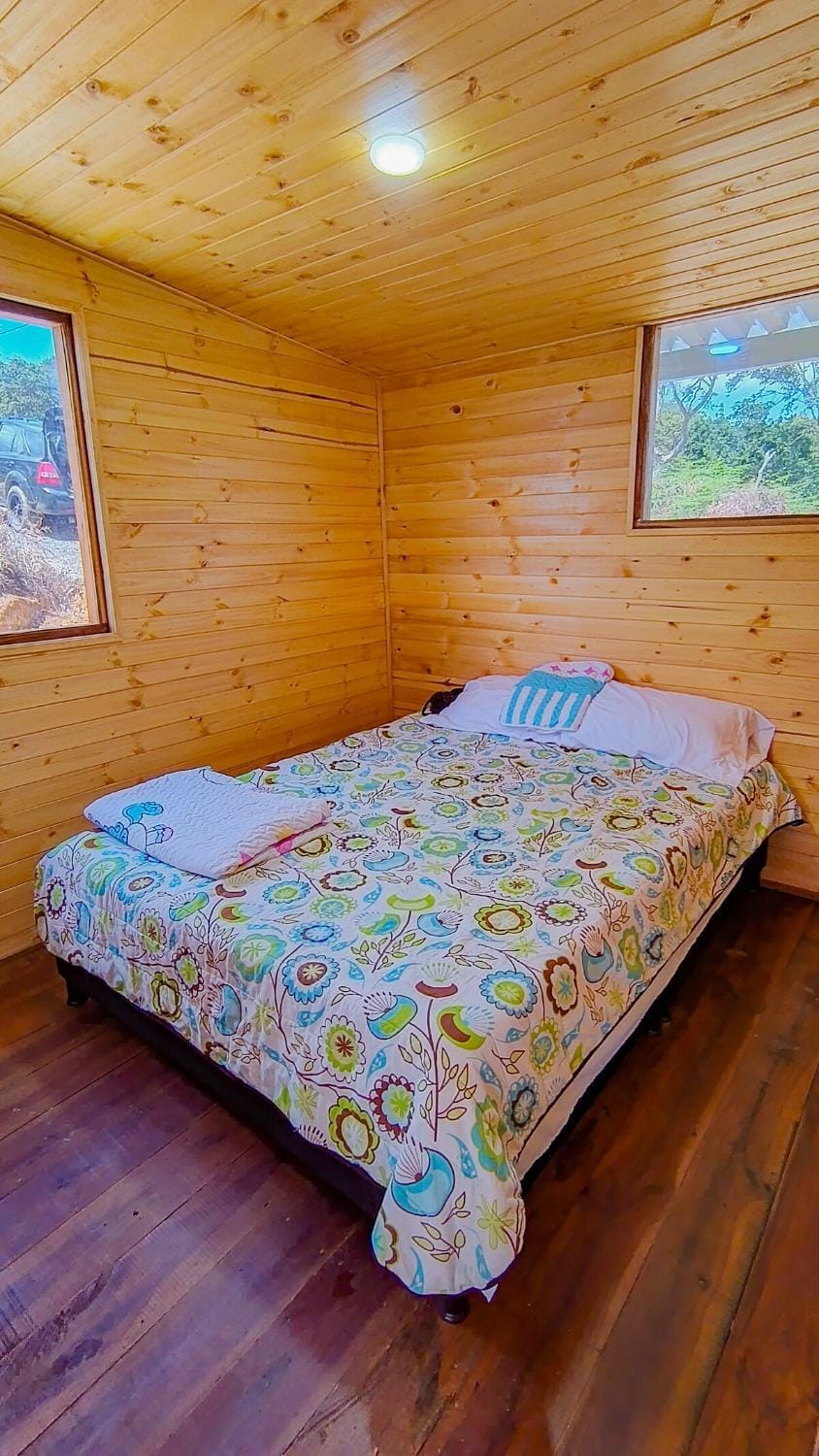 Cabaña en Moniquira, con jacuzzi y vista a la montaña House in Boyaca
