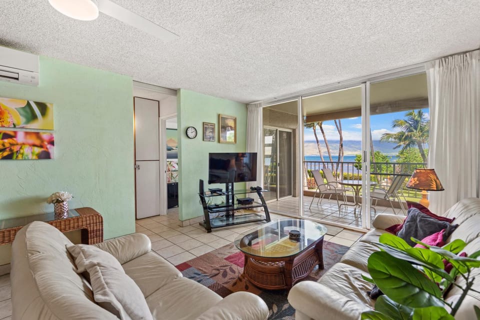 MENEHUNE SHORES, #206 condo Apartment in Kihei