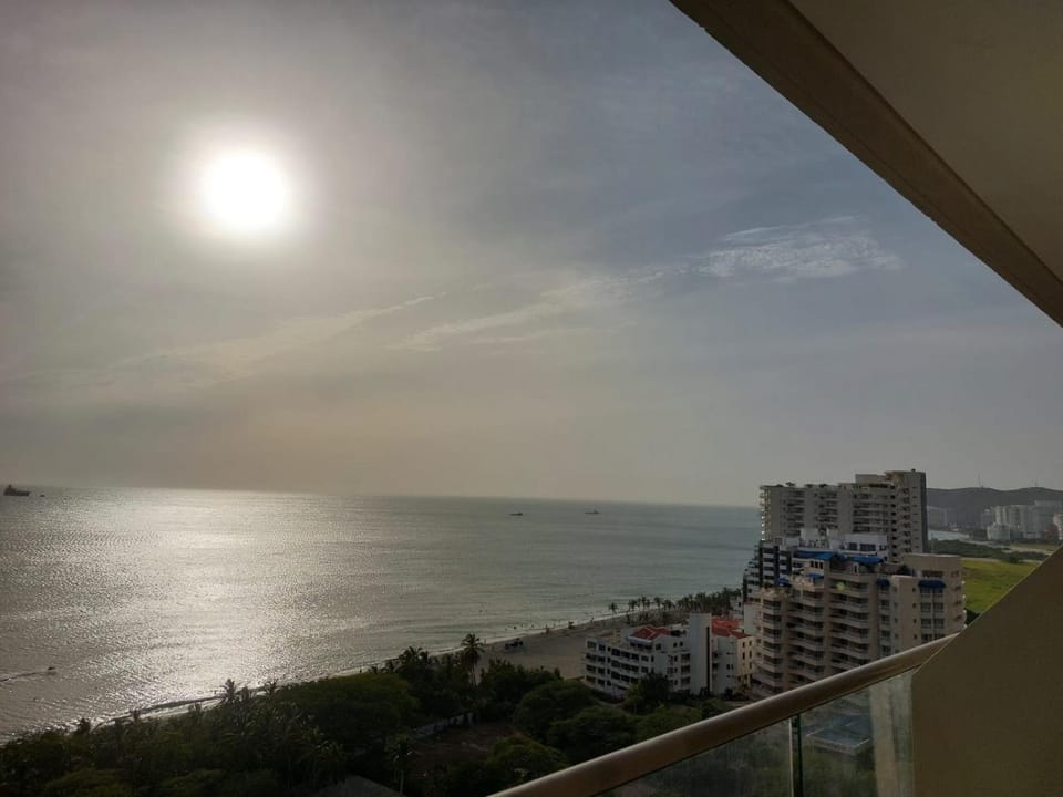 Apartamento de ensueño en santa marta, increíble rooftop frente al hilton Apartment in Magdalena, Colombia