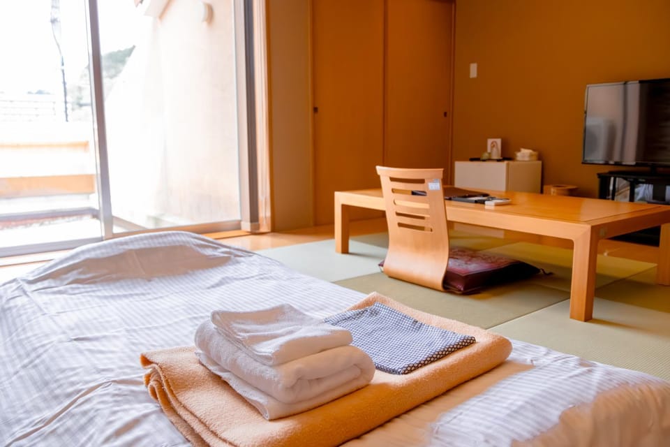 TV and multimedia, Bedroom