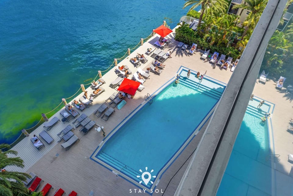 Stylish Haven with Pool and Balcony Views Apartment in Hallandale Beach