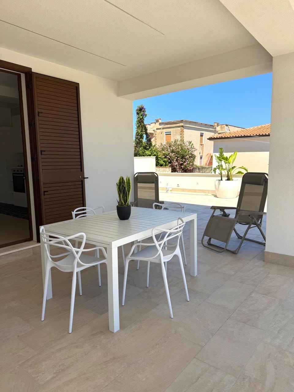 Patio, Balcony/Terrace, Seating area