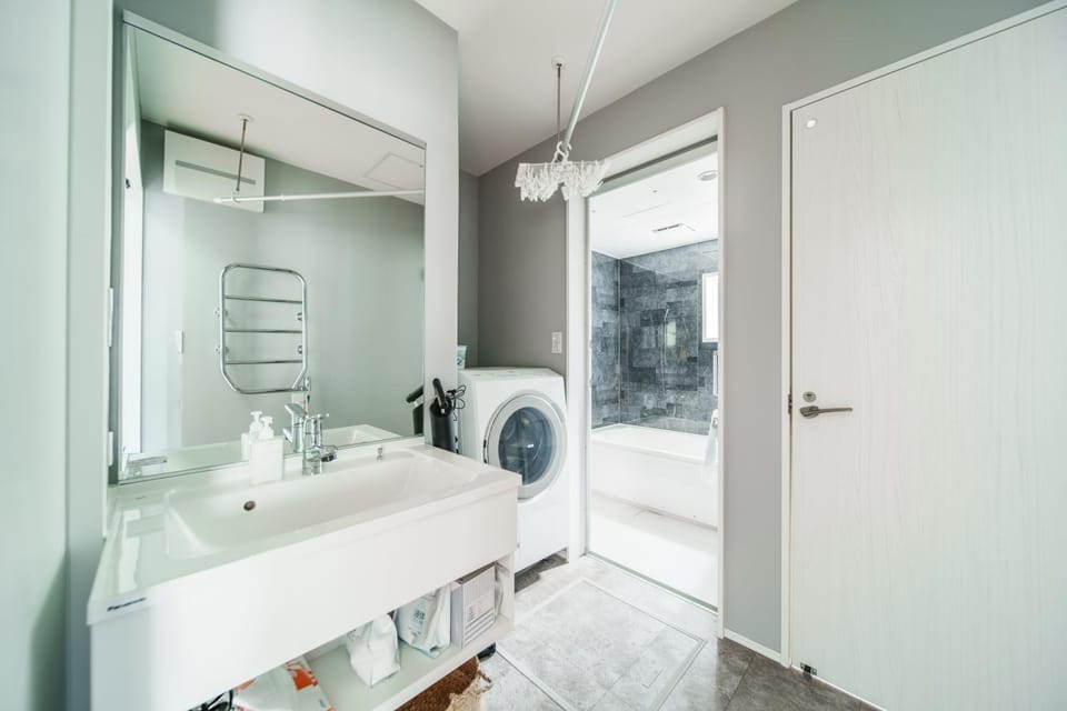 Bathroom, laundry