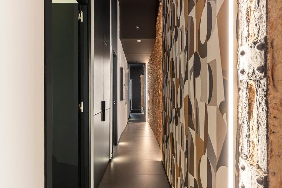Queen's Chamberí Boutique - Alojamiento corta estancia Bed and Breakfast in Madrid