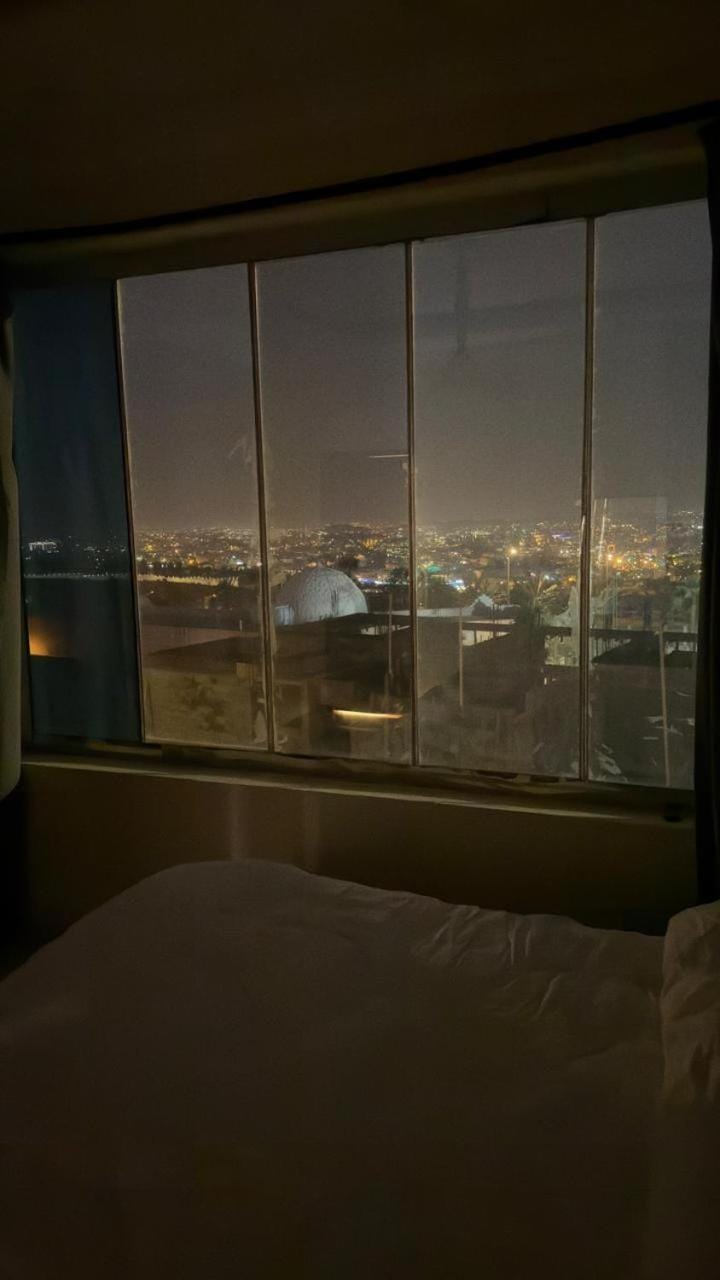 نزل المطل للشقق المخدومة السوده ابها Hotel in Saudi Arabia