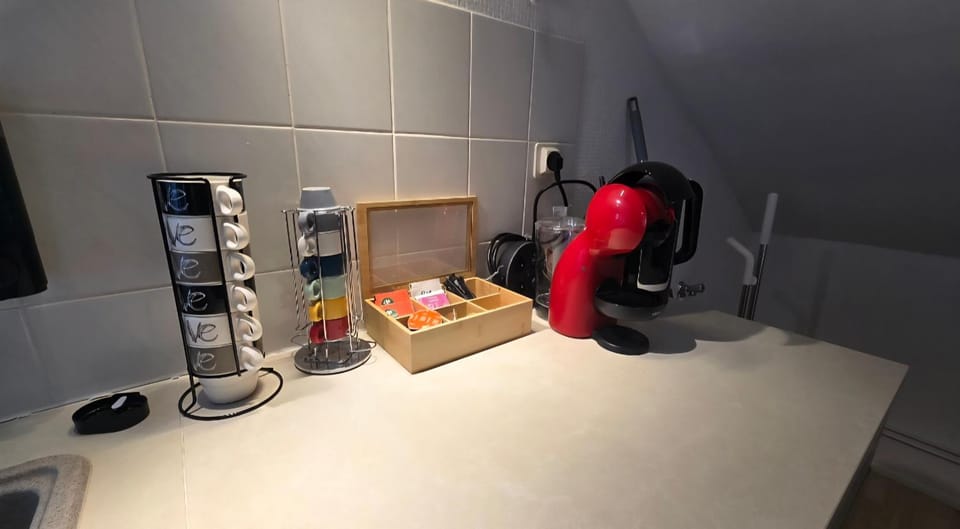 Coffee/tea facilities, Kitchen or kitchenette