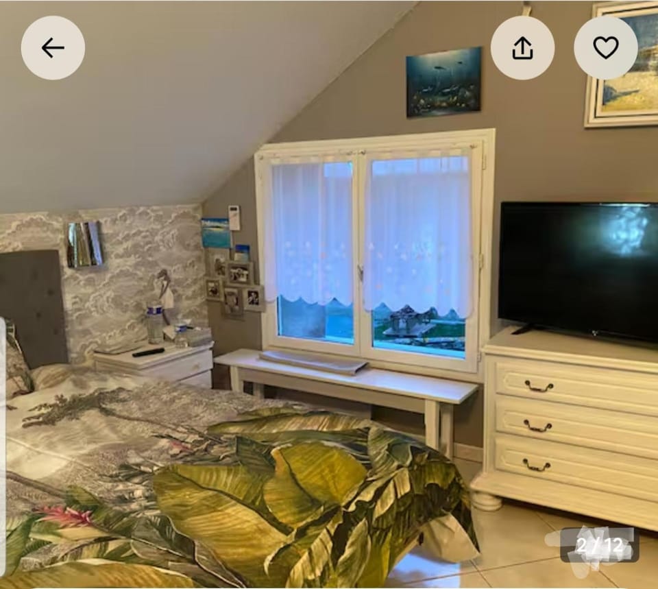 Arlette Guest House Vacation rental in Centre-Val de Loire