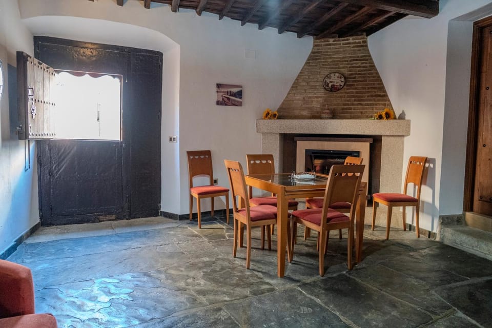 Casa del Caño Apto 4 El Telar Apartment in Extremadura, Spain