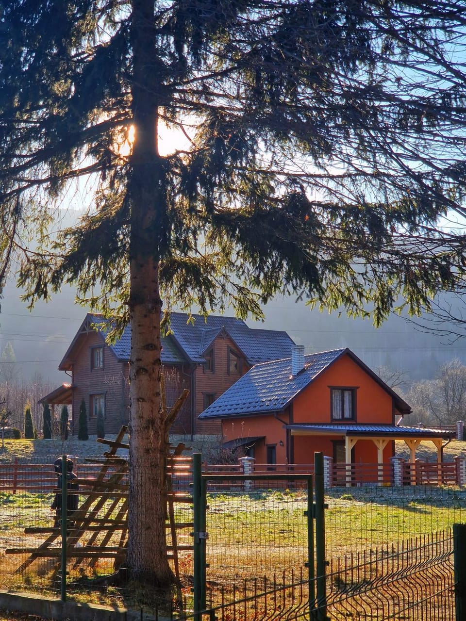 садиба За рікою House in Ukraine
