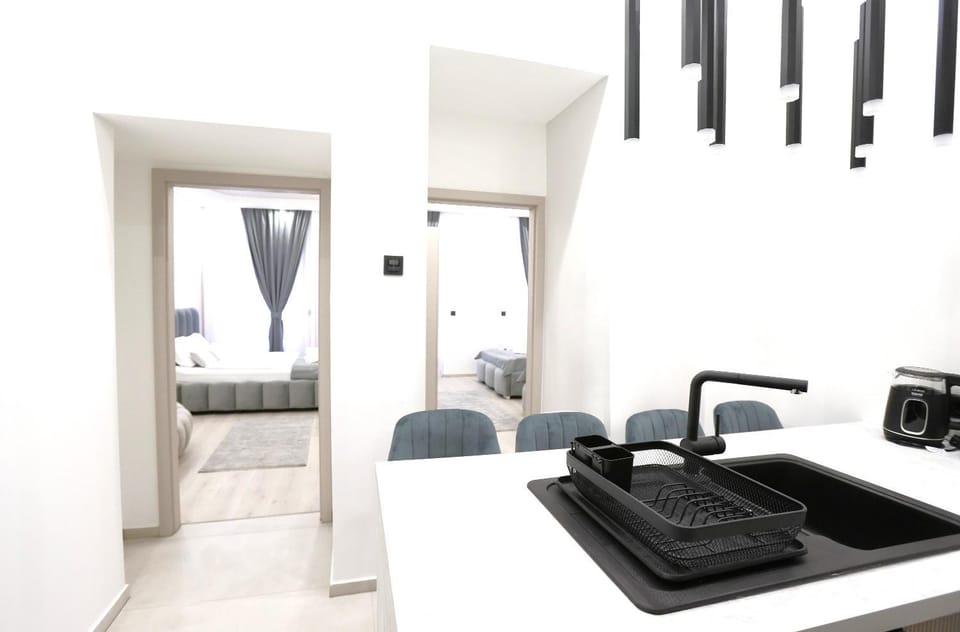 Kitchen or kitchenette, Photo of the whole room, Seating area, Dining area, kitchen