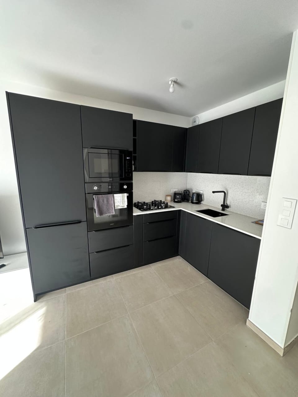 Kitchen or kitchenette, Communal kitchen, stove, kitchen