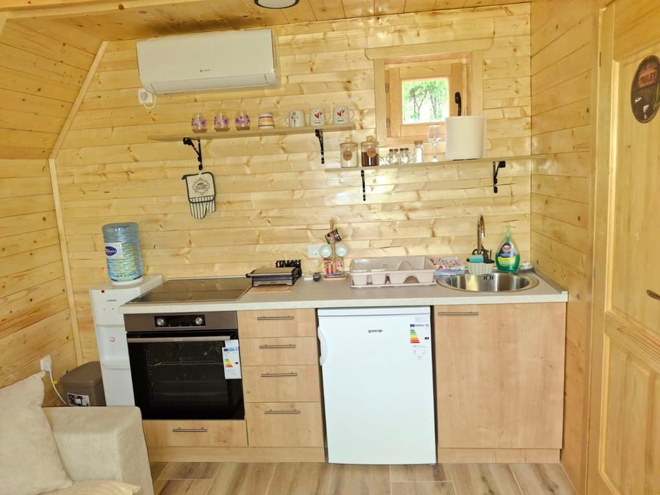 Lake house Andrej & Andrea House in Montenegro