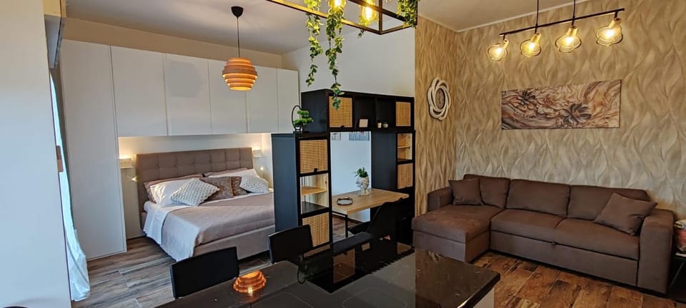 Mini loft moderno di fronte Zoomarine Apartment in Torvaianica