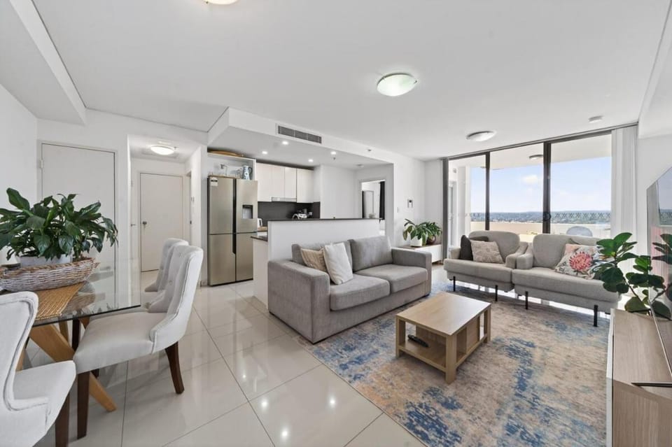 Kitchen or kitchenette, Living room, Dining area, kitchen