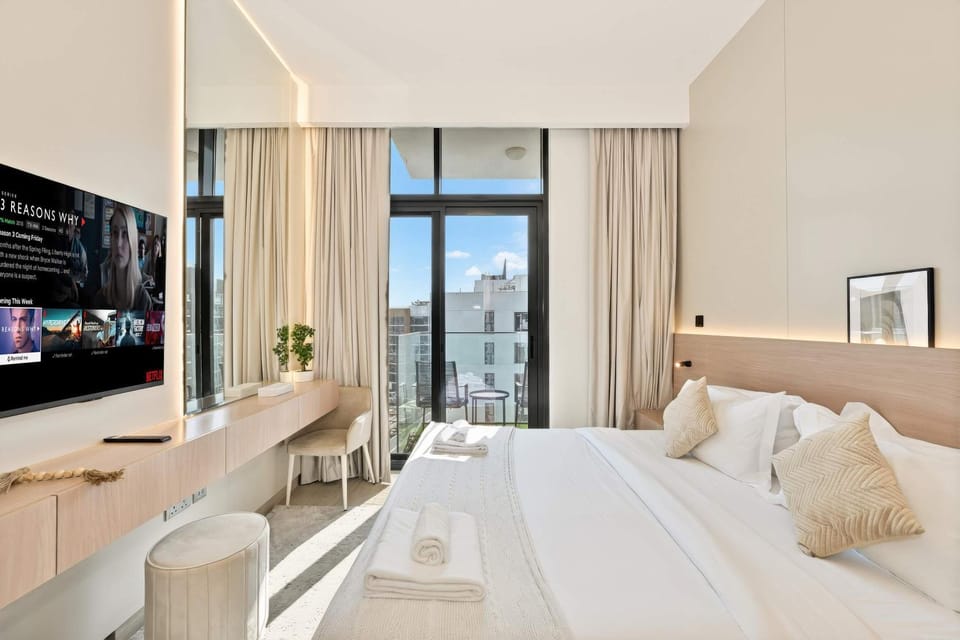 Luxury Studio near Burj Khalifa and Dubai Mall Apartment in Dubai