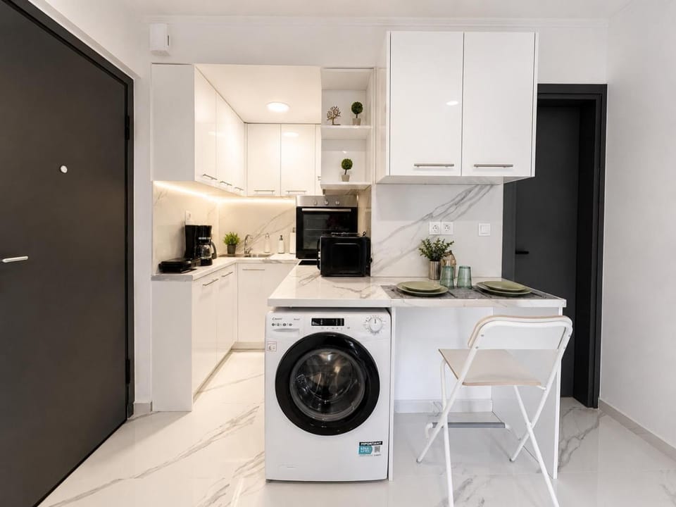 Aiolos elegant escapes near the sea of Alimos Apartment in Alimos