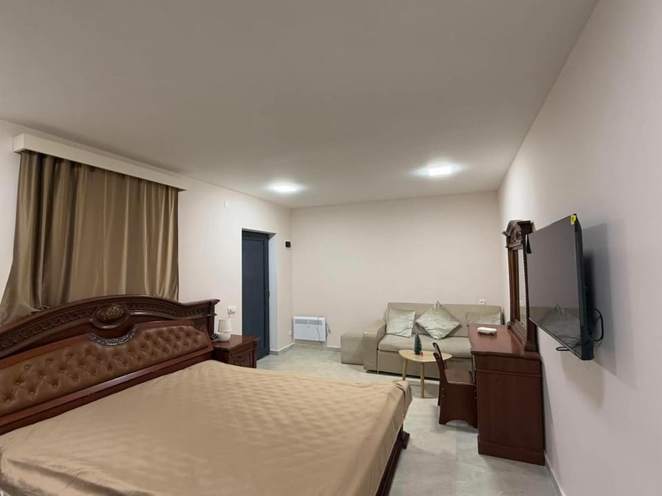 Amatuni Guest House Bed and Breakfast in Armenia
