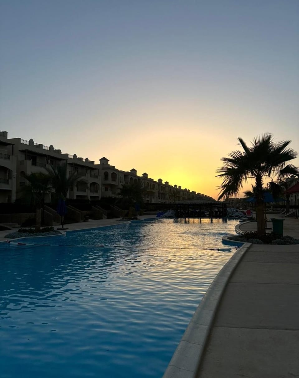 Palm beach el sokhna لاسرينا بالم بيتش العين السخنة عائلات فقط Chalet in Egypt