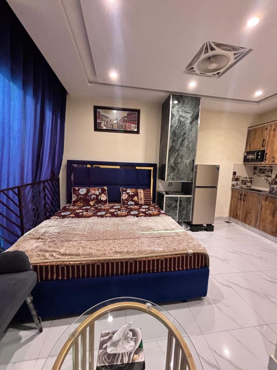 Apartment Available in Bahria Town Apartment in Lahore