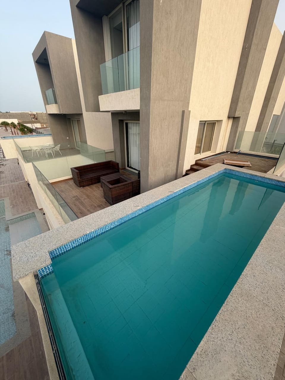 Balcony/Terrace, Swimming pool