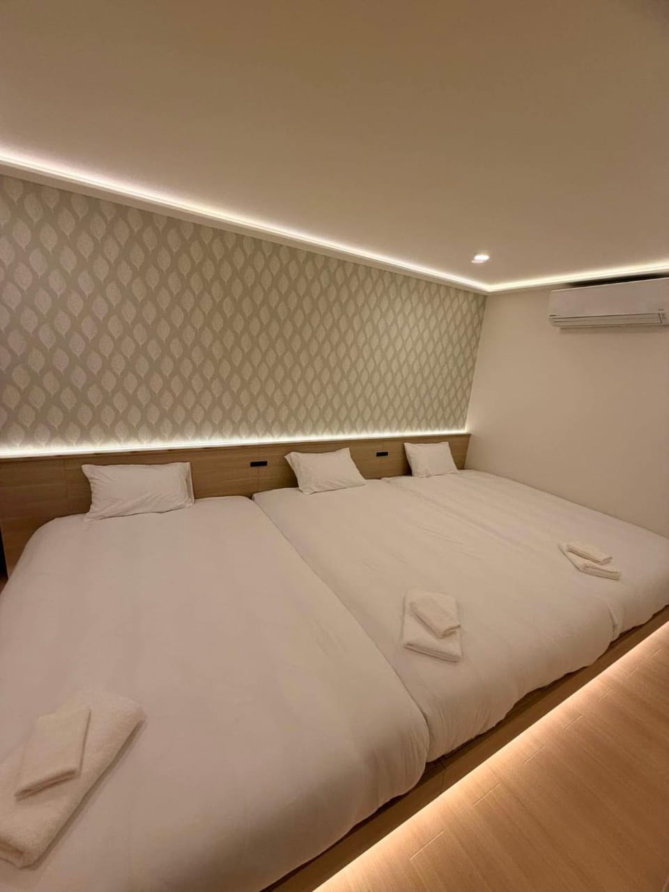 UMI Chan Homestay Bed and Breakfast in Osaka