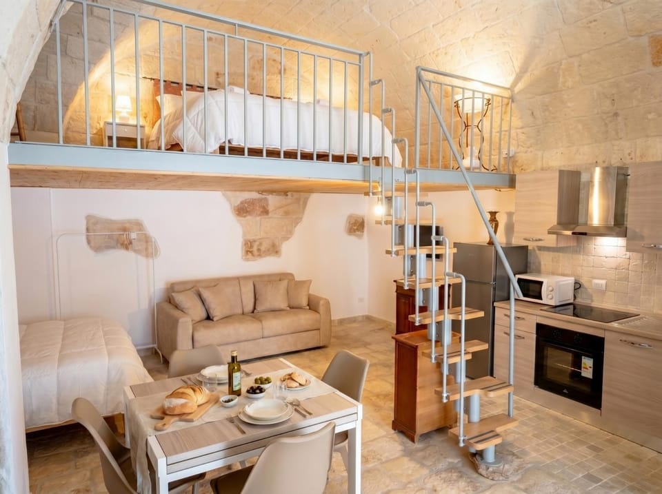 Casa Tino - Retreat by the Sea and History Apartment hotel in Polignano a Mare