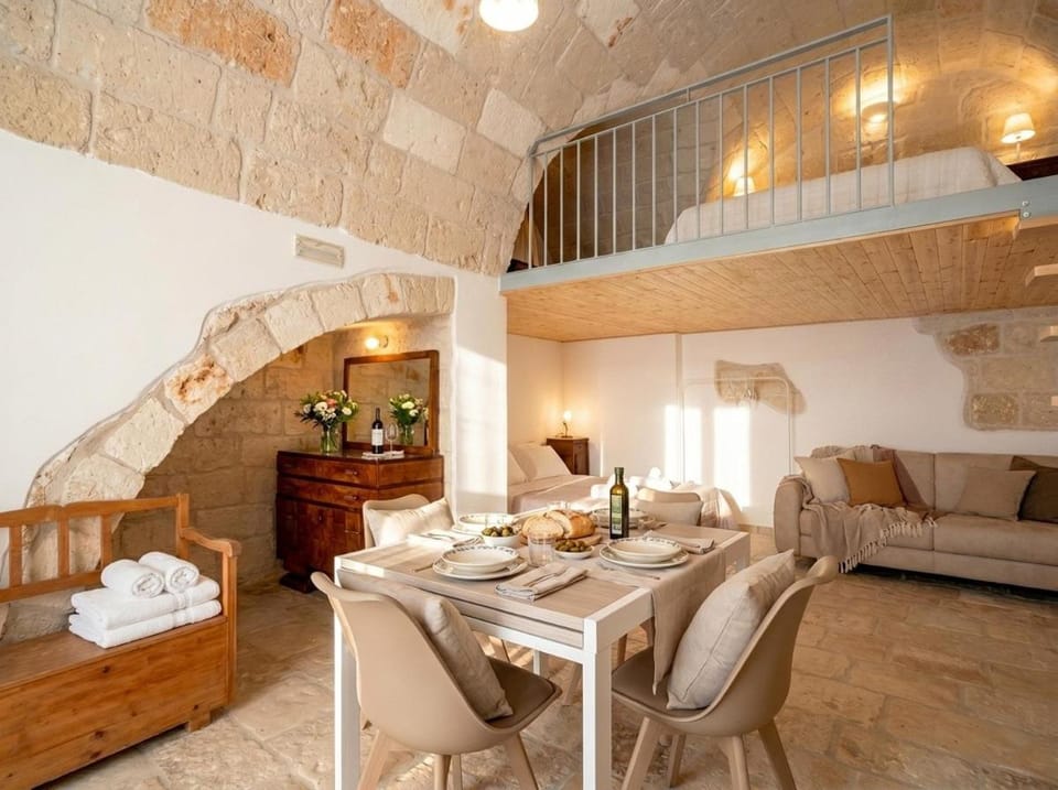 Casa Tino - Retreat by the Sea and History Apartment hotel in Polignano a Mare