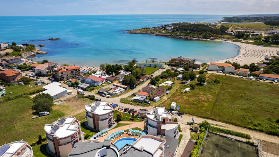 Property building, Sea view