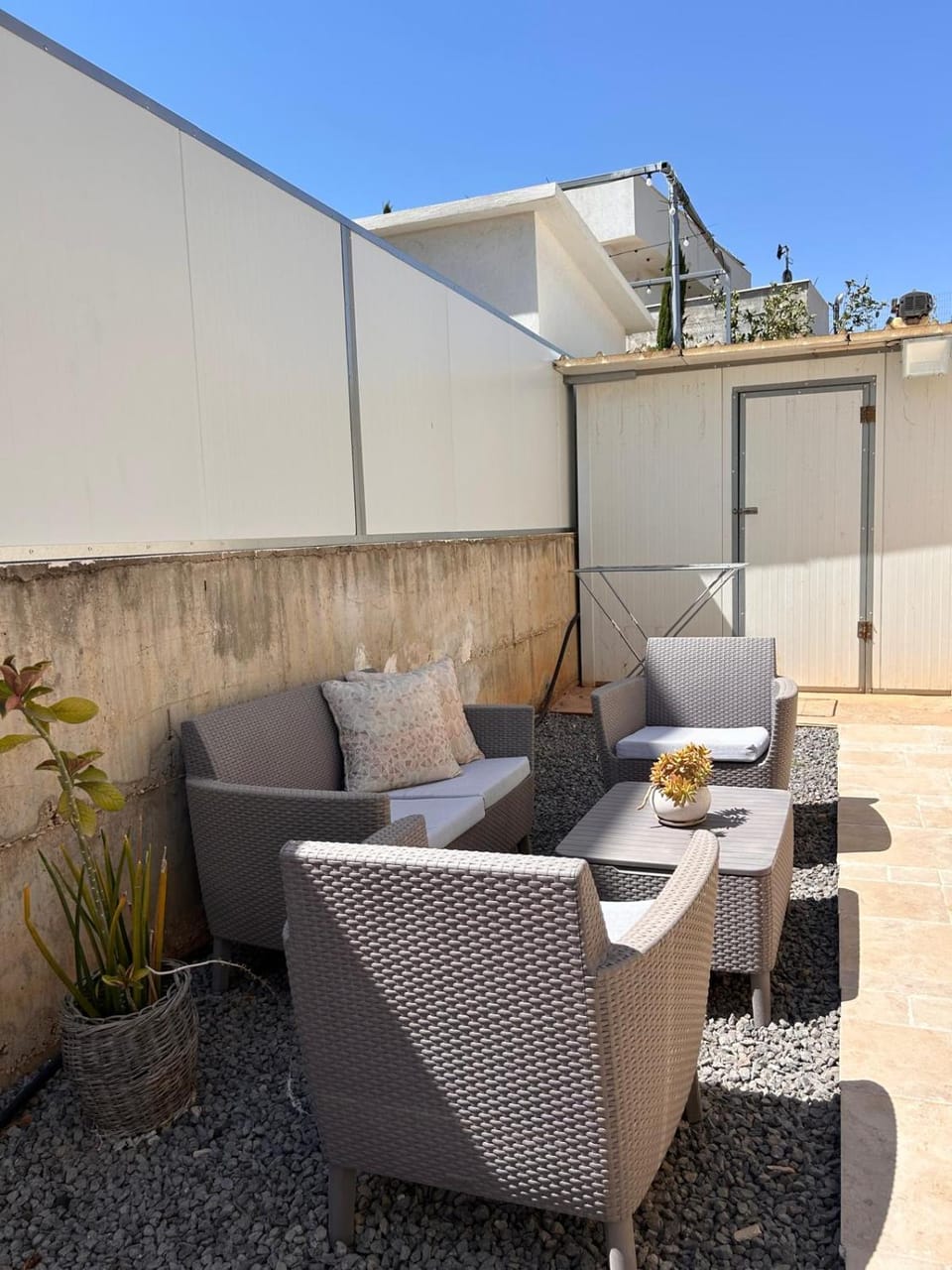 Seating area