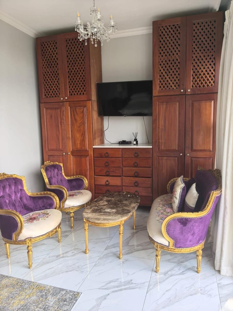 Seating area
